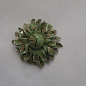 Vintage Green Floral Brooch